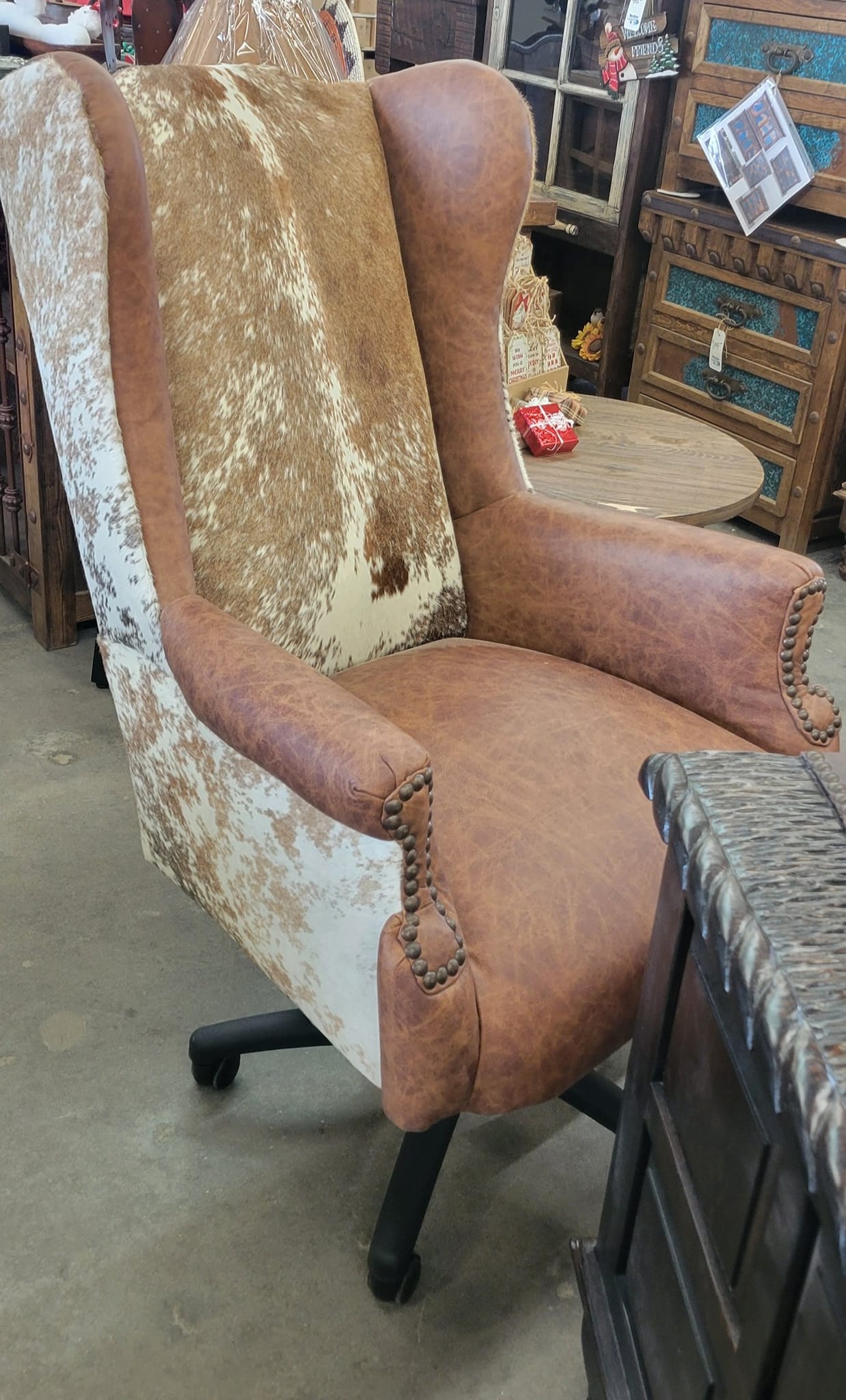 American and custom made cowhide and leather western wingback office chair - Blue Mountain Brands USA Luxury Furnishings and Decor