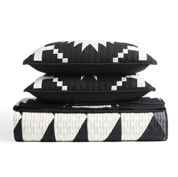 Spider Rock Quilt & Two Pillow Shams - Geometric Pattern - Black White & Brown - Blue Mountain Brands USA