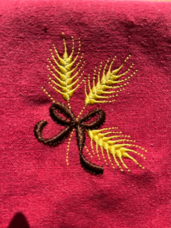 Wheat Stock Embroidered Cloth Napkin Set in Red - Your Western Decor